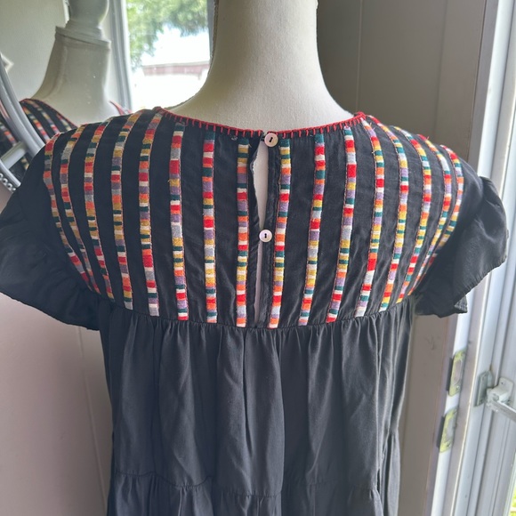 Spring/Summer Dress - Picture 2 of 3